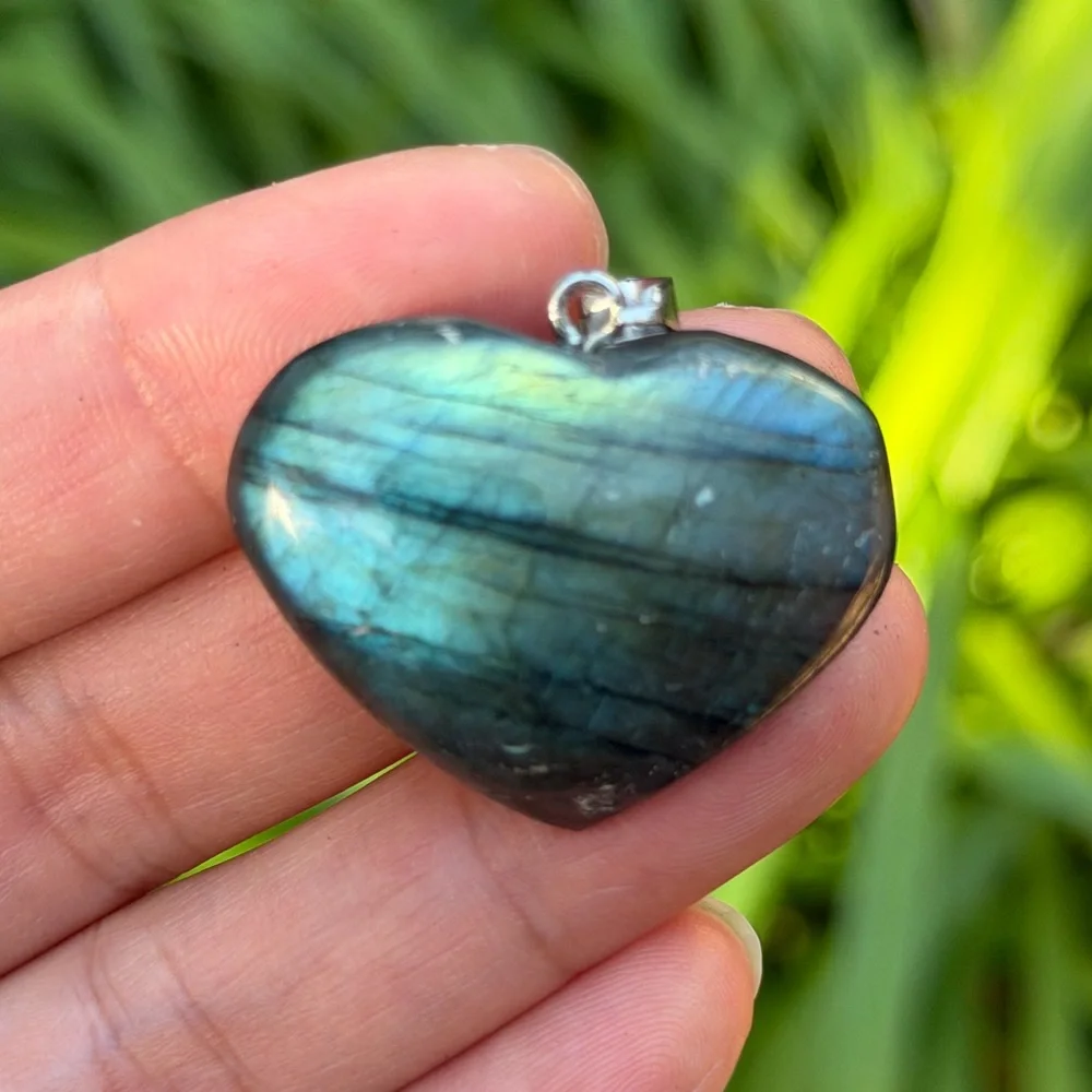 Stainless steel double side flashy labradorite heart pendant 0366‎